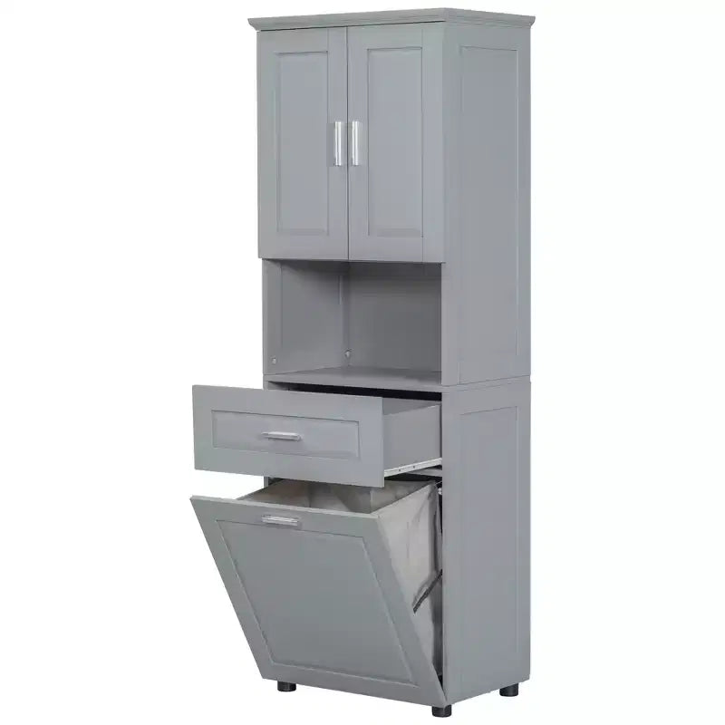 Armario de baño alto con cesto de ropa, gran espacio de almacenamiento, cesto de ropa inclinable y armario superior
