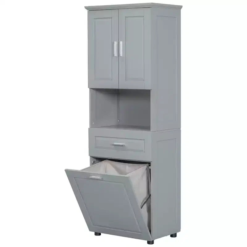 Armario de baño alto con cesto de ropa, gran espacio de almacenamiento, cesto de ropa inclinable y armario superior