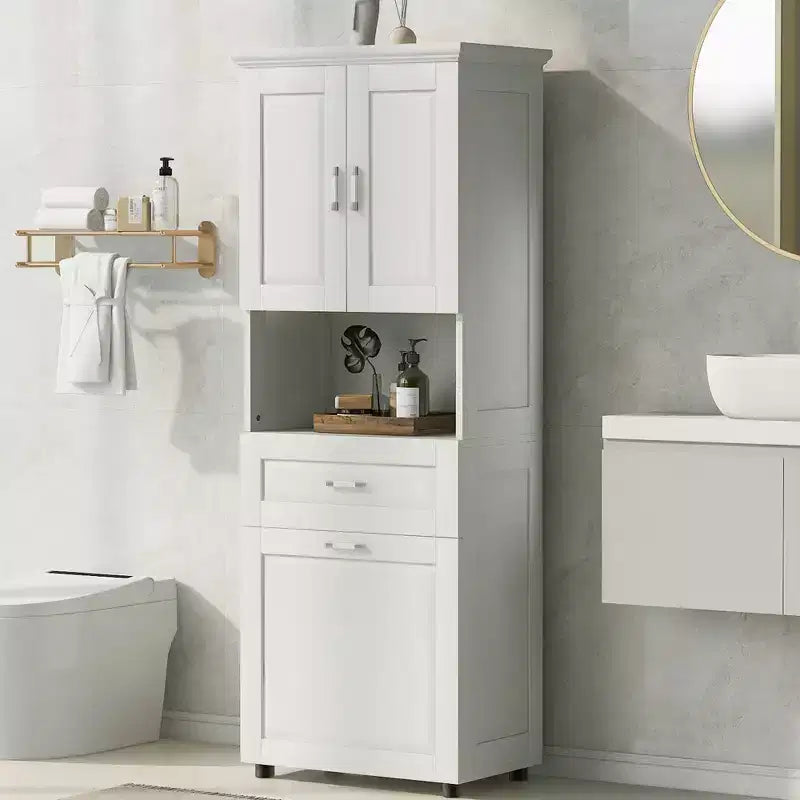 Armario de baño alto con cesto de ropa, gran espacio de almacenamiento, cesto de ropa inclinable y armario superior