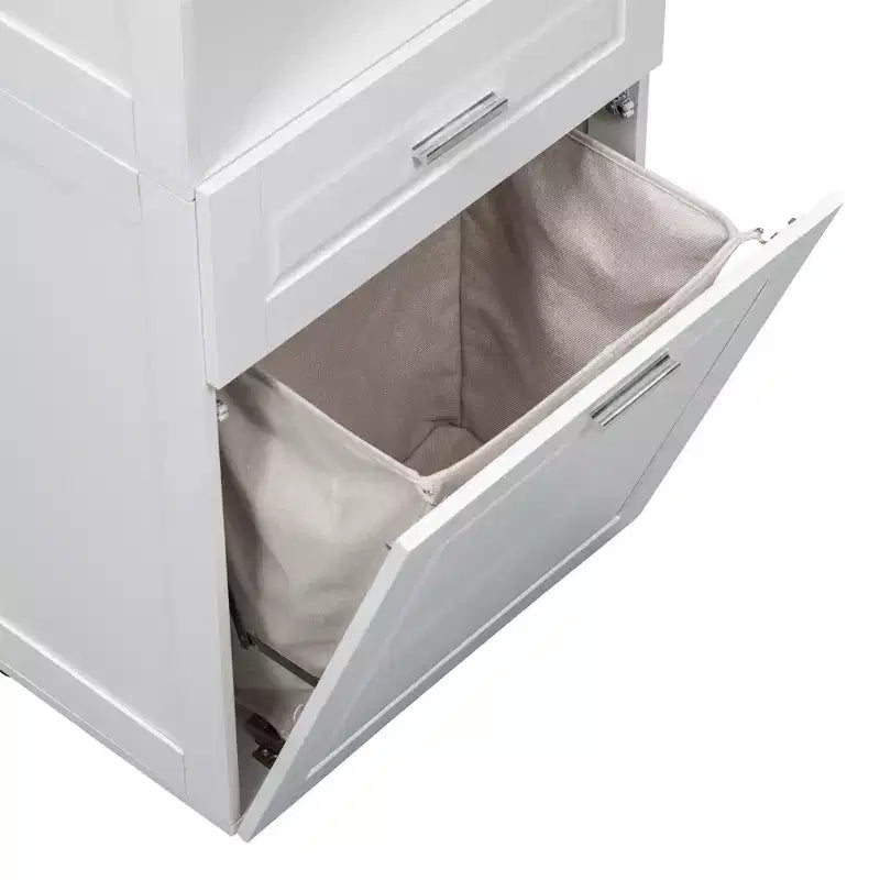 Armario de baño alto con cesto de ropa, gran espacio de almacenamiento, cesto de ropa inclinable y armario superior