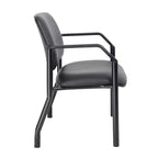 Silla para visitas, 500 lbs, antimicrobiana, negra - Boss Office Products: Respaldo medio resistente, brazos fijos, estructura de metal