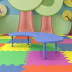 Mesa de actividades de plástico semilunar de 35 W x 65 L ajustable en altura Flash Furniture